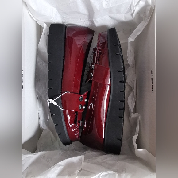 Geox Respira Patent Leather Oxblood Loafers Fringe Studs - Picture 3 of 12